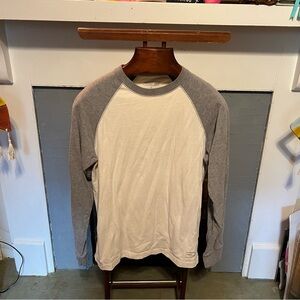 Urban Pipeline Gray and Cream Raglan Shirt